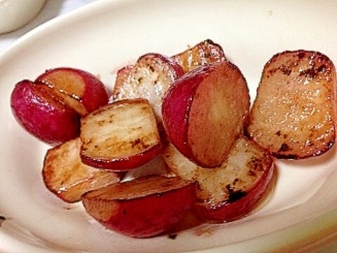 食感が素敵なラディッシュのバタポン焼き